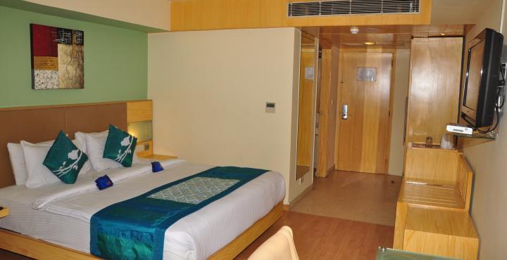 Park Maple Hotel Амритсар Екстериор снимка